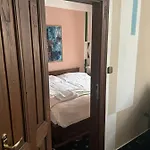 ブリオーニ スイーツ アパートホテル オストラヴァ