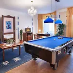 ブリオーニ スイーツ 4* オストラヴァ