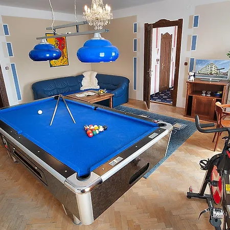 アパートホテル ブリオーニ スイーツ オストラヴァ