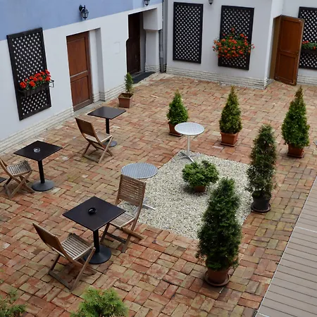 ブリオーニ スイーツ 4*