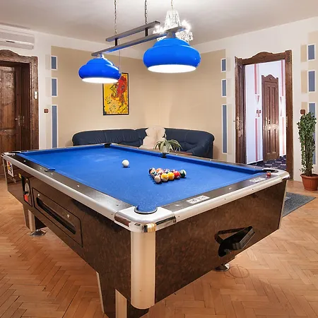 Brioni Aparthotel 4*