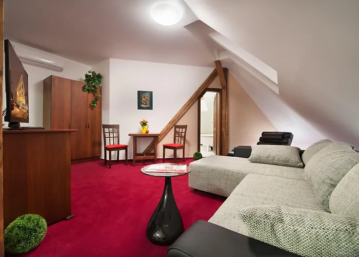 Brioni Apartmanhotel 4*